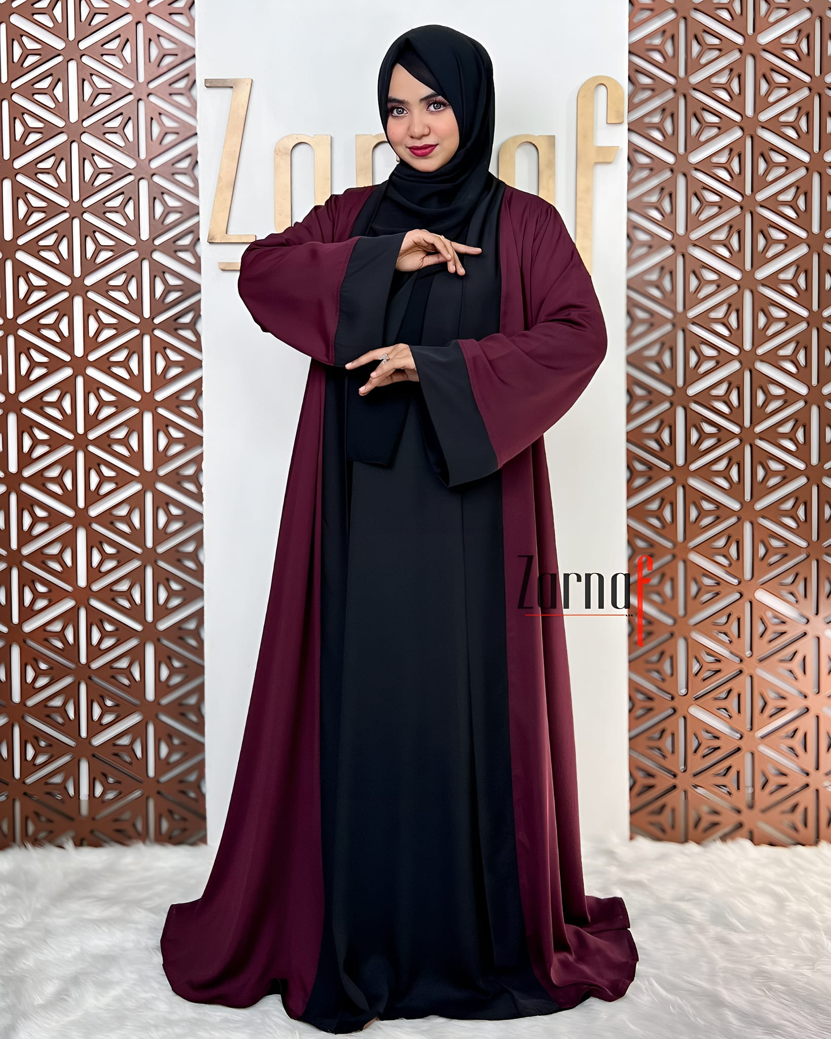 Dehra Embroidery Kaftan - Image 4